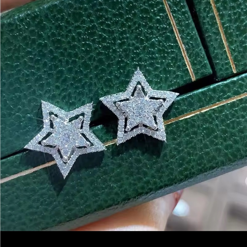18k white gold star earrings
